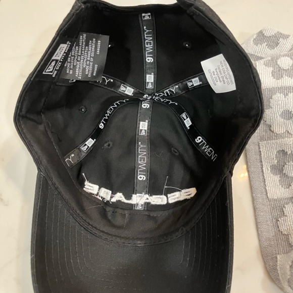 Cadillac "Escalade IQ" Hat Unisex - Picture 2 of 6